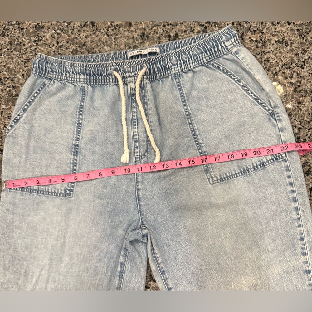 Celebrity Pink Juniors' EPISODE ONE Jogger Jeans Size Large โจEUCโจ - Picture 8 of 10